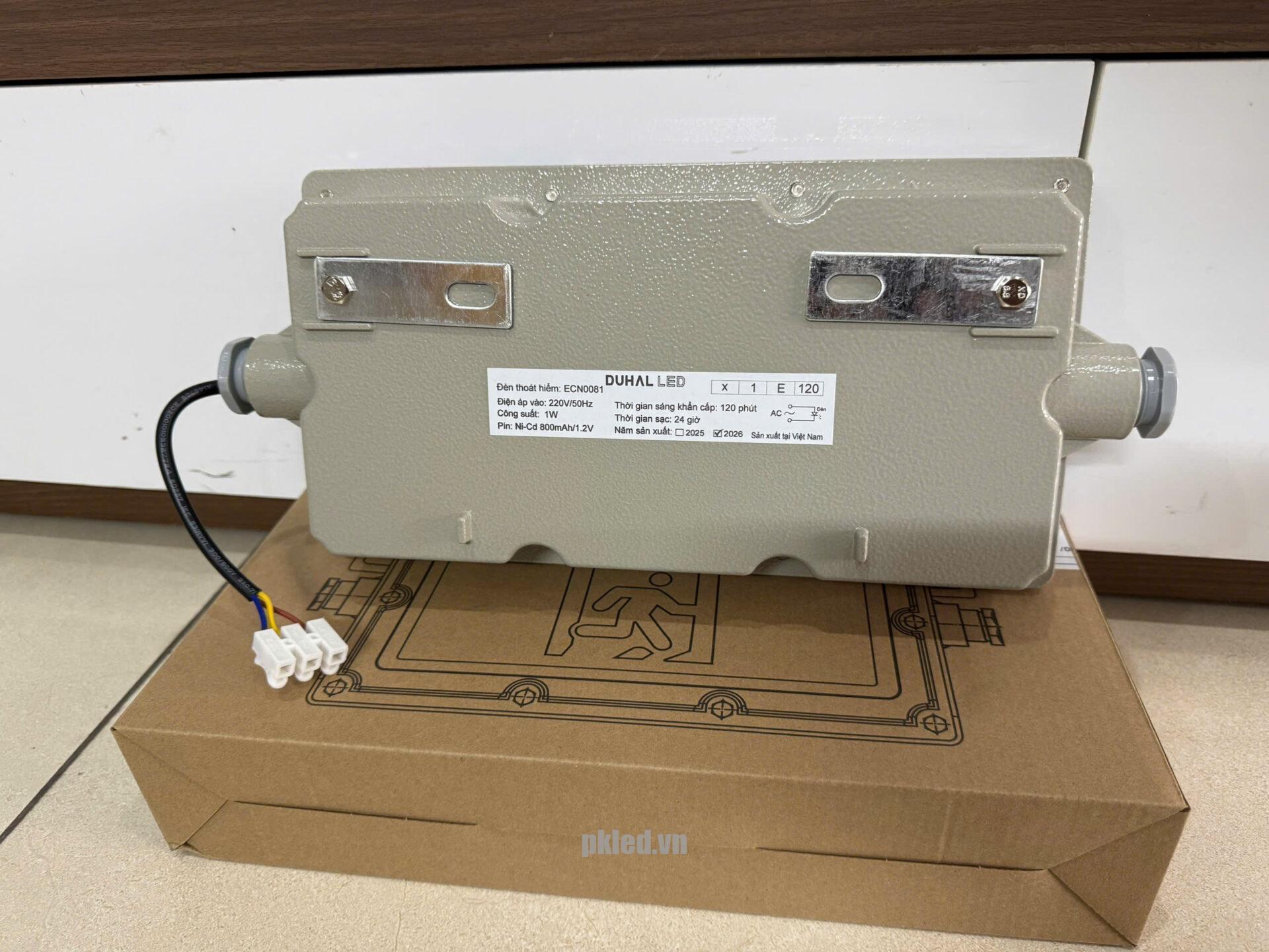 Đèn thoát hiểm chống nổ 1 mặt mã ECN0081 Duhal