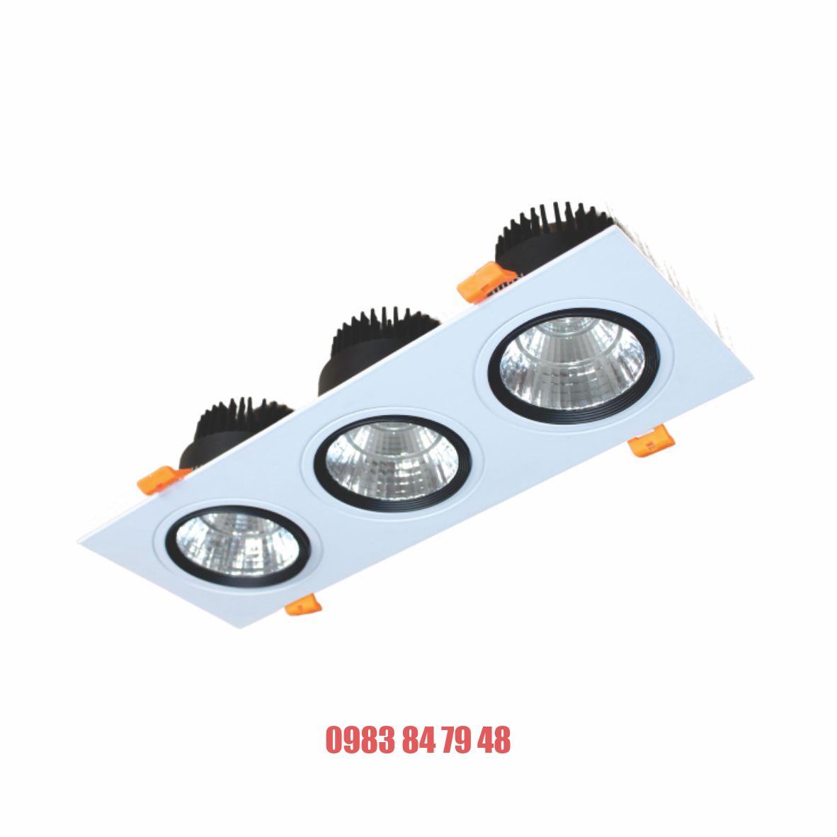 Đèn LED Downlight Vuông Chiếu Điểm Âm Trần 3x5W (DFC3051)