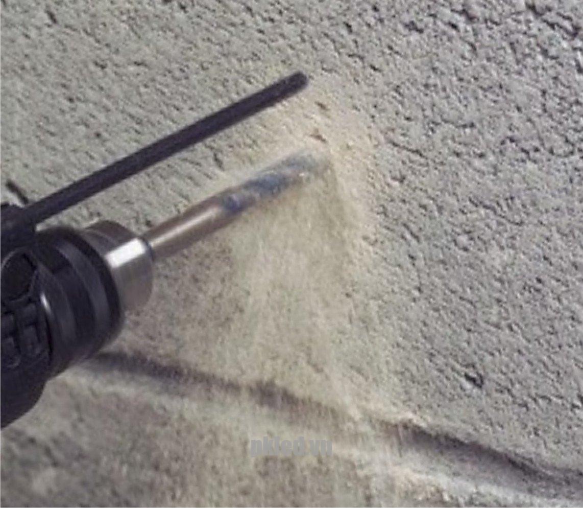 Khoan bê thông -Máy Khoan Bê Tông Đảo Chiều M026