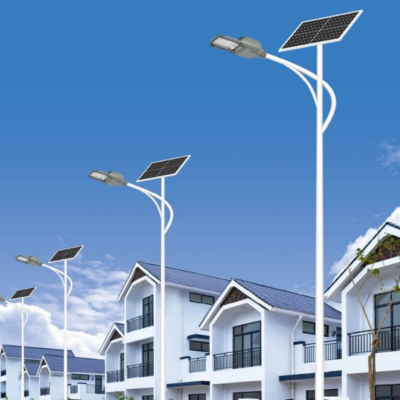 Den nang luong mat troi 100W dung cho dau 400x400