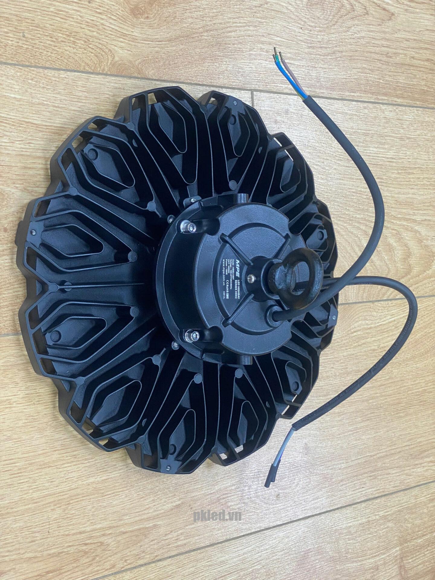 Đèn hightbay HBE2-150T 150W MPE