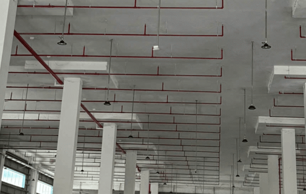 Lắp đặt đ&egrave;n high bay nh&agrave; xưởng, nh&agrave; m&aacute;y hoặc kho h&agrave;ng tiết kiện điện, s&aacute;ng mạnh