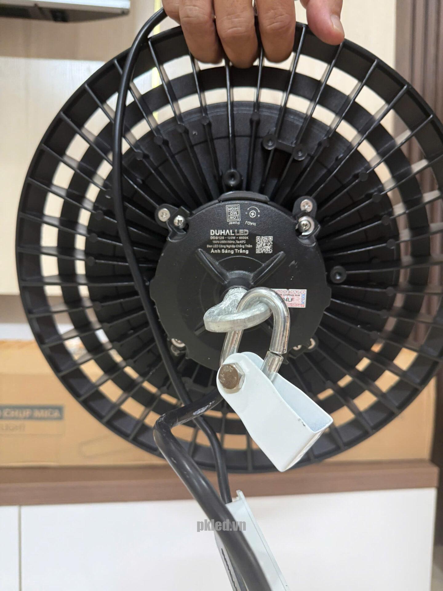 Đèn công nghiệp chống thấm 120W DDB120 Duhal